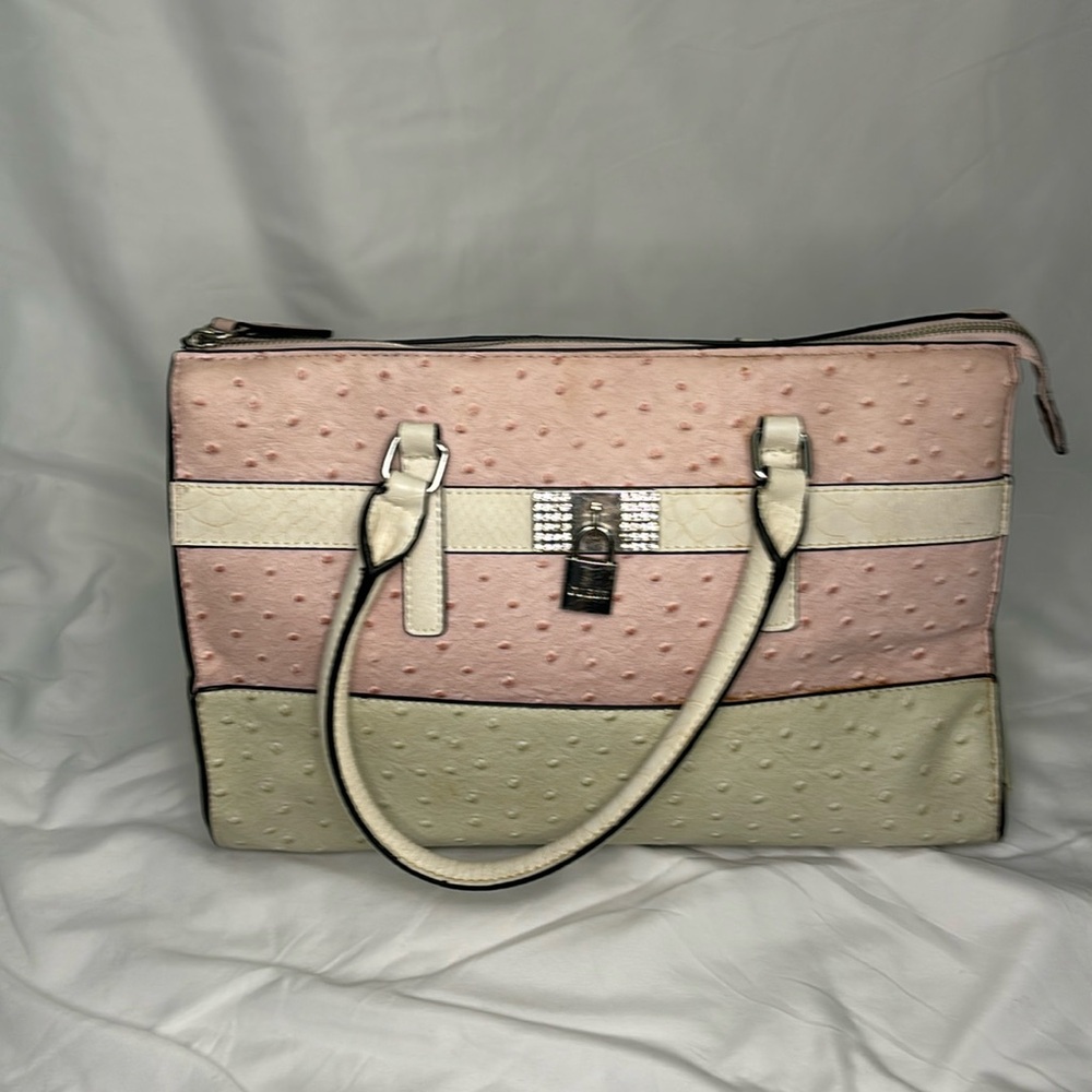 Guess purse pink and white